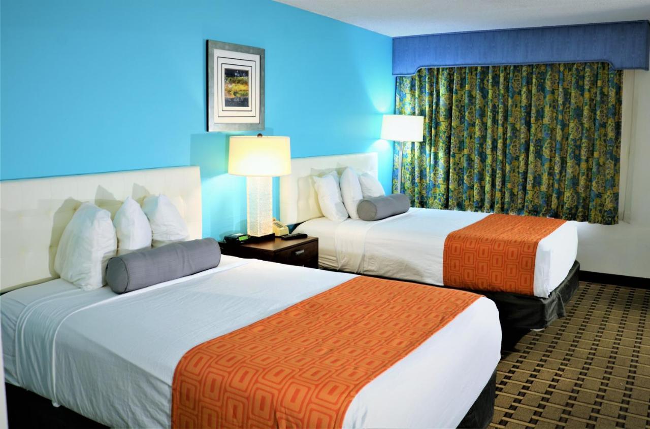 Howard Johnson By Wyndham Lake Front Park Kissimmee Esterno foto